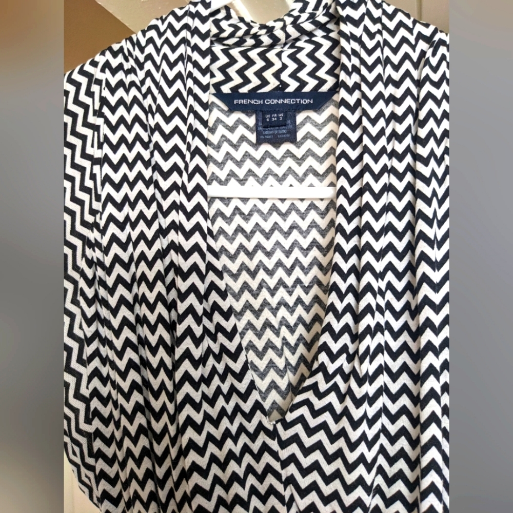 Black and White French Connection Dress with Tie - Picture 5 of 8